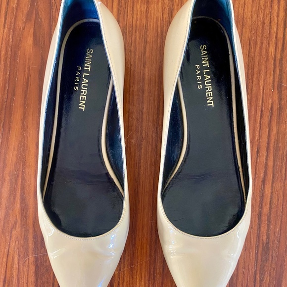 Saint Laurent Patent Leather Flats - Picture 1 of 5